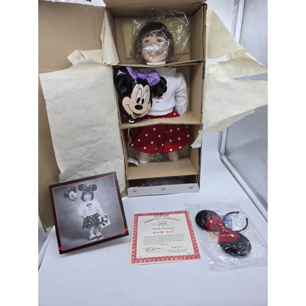 Ashton-Drake Disney World Girl Porcelain Doll NIB 2001 COA Minnie Mouse